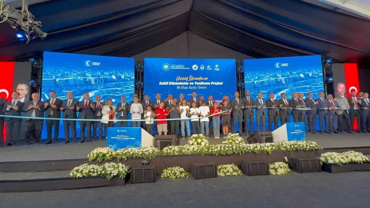 Bakan Murat Kurum müjdeyi duyurdu! 2025 yılının sonunda teslim edilecek