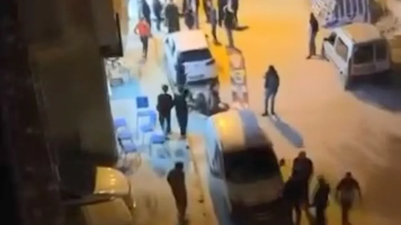 Çay ocağına silahlı saldırı! Ortalık ayağa kalktı