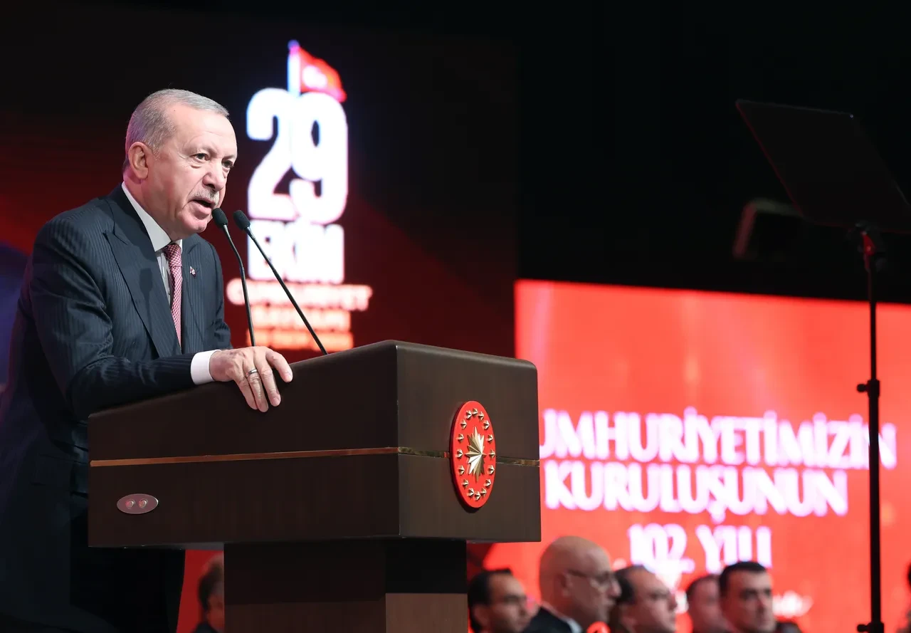 Cumhurbaşkanı Erdoğan Kültür ve Sanat Büyük Ödülleri'nin sahiplerini açıkladı