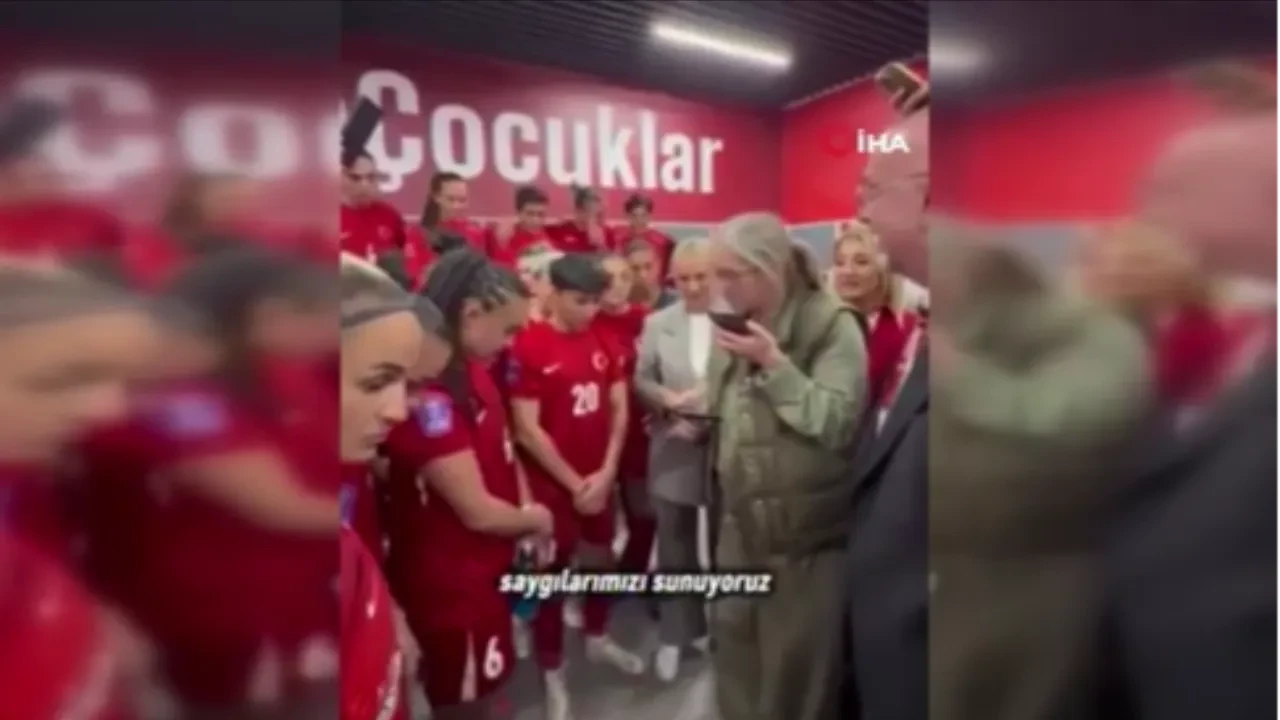 Cumhurbaşkanı Erdoğan’dan Kadın A Milli Futbol Takımı’na tebrik