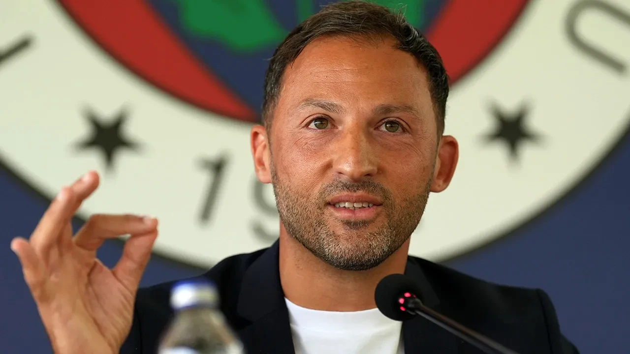 Domenico Tedesco'nun ilk derbi heyecanı