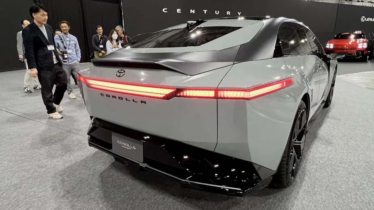 Elektrikli Toyota Corolla görüntülendi