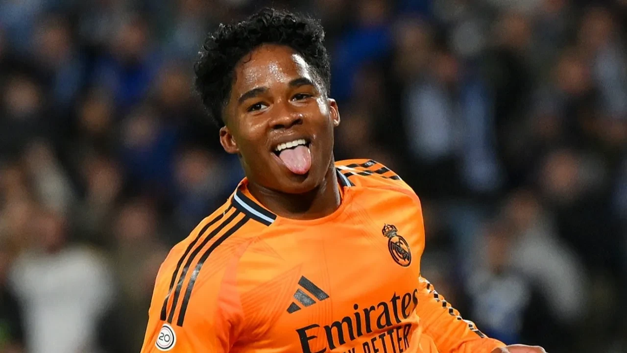 Endrick'e resmi teklif: Real Madrid'in transfer kararı bekleniyor!