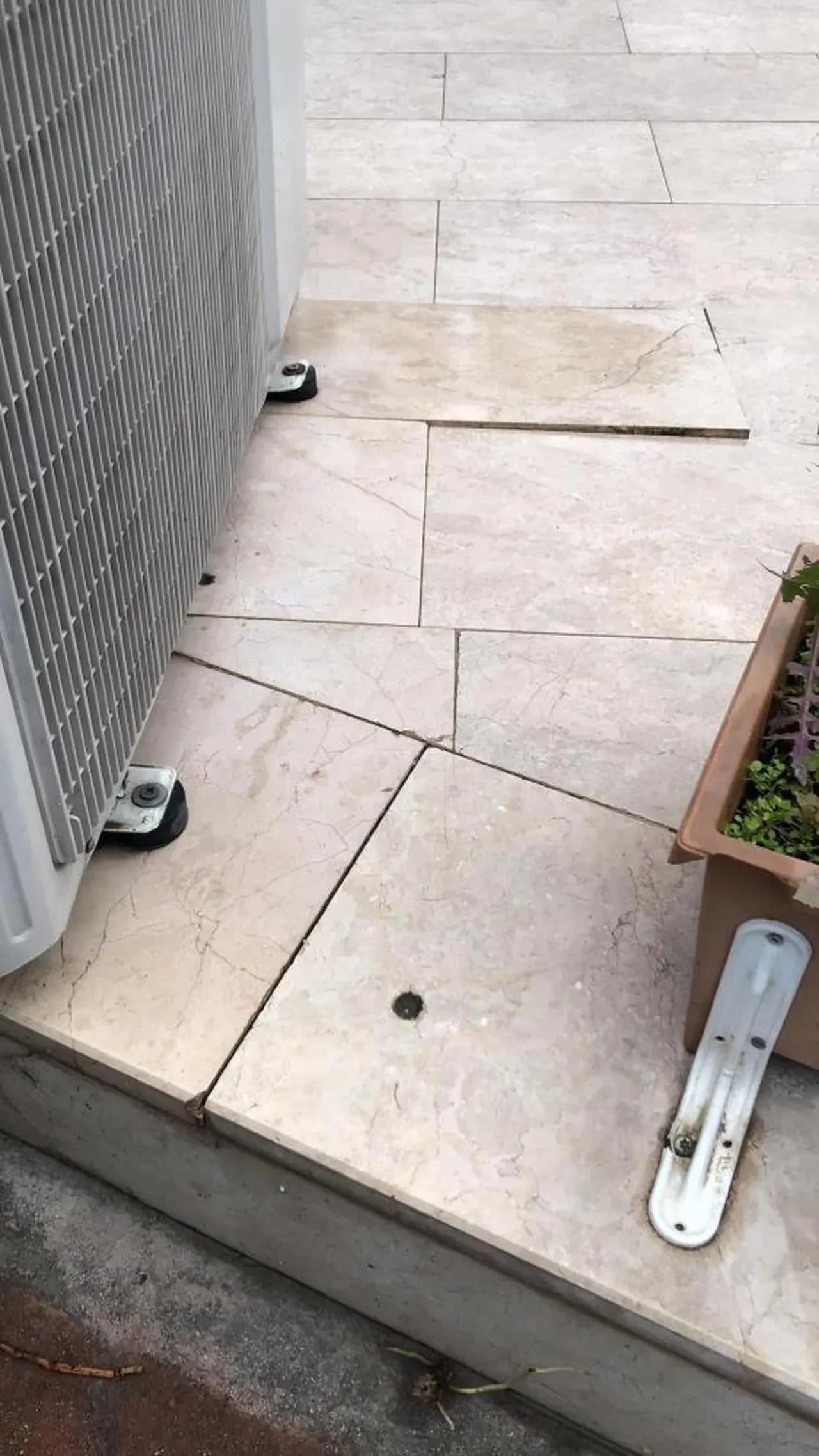 Facia geliyorum demiş! Gebze'deki çöken binanın dün çekilen görüntüleri ortaya çıktı