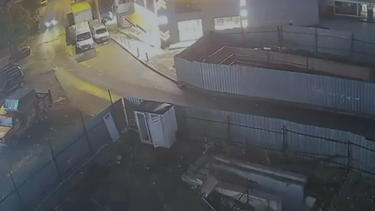 Gebze'de yıkılan binanın çökme anı kamerada! İlk görüntü geldi