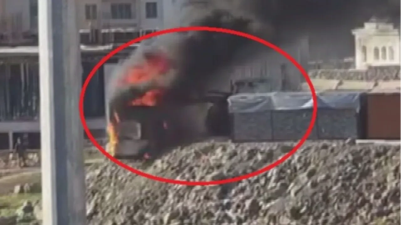 Kahraman operatör yangına iş makinesiyle daldı! Yaptığı hamle felaketi önledi