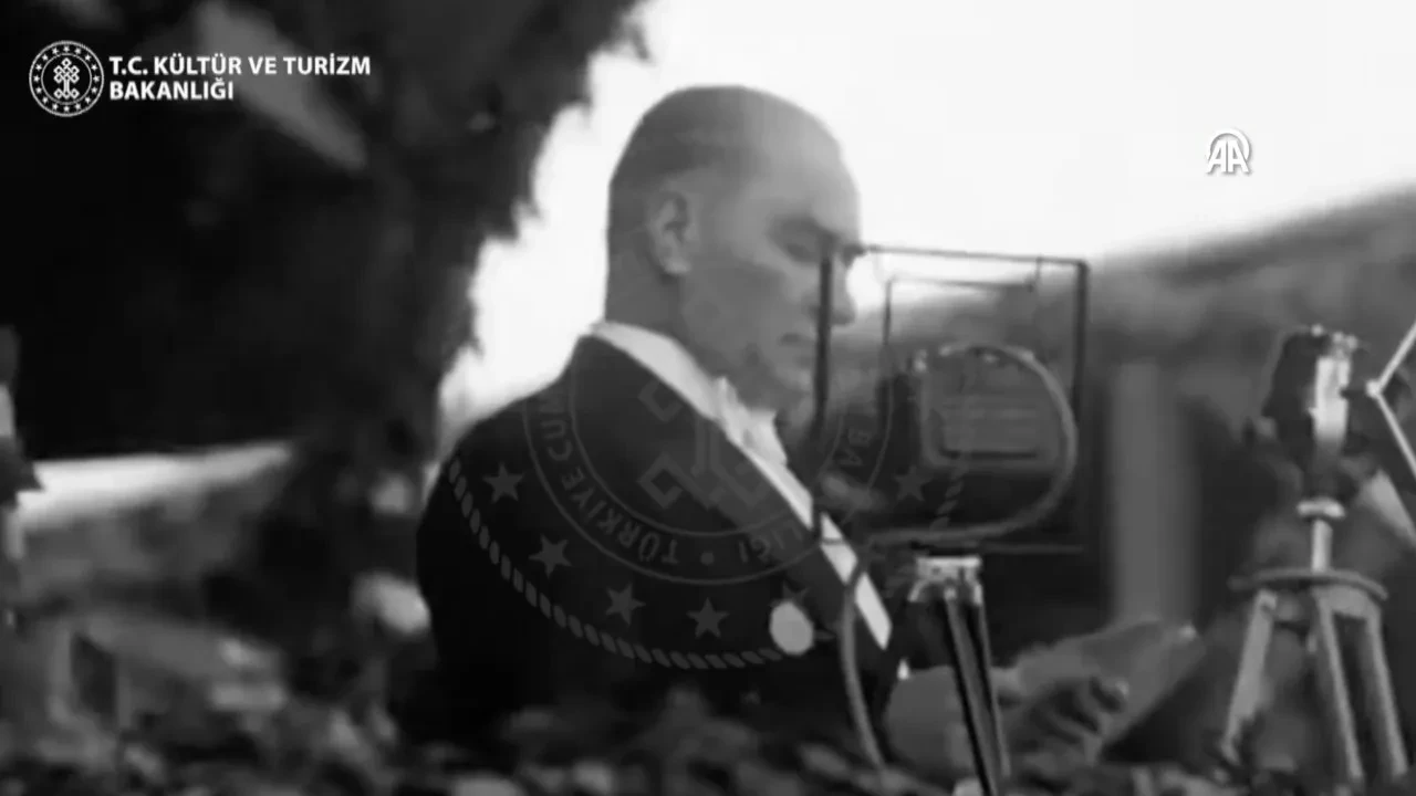 Kültür ve Turizm Bakanlığından 29 Ekim mesajı: 102. yıl coşkusu 