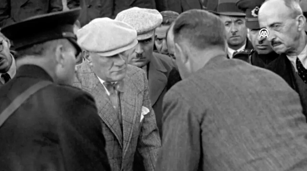 MSB'den 29 Ekim Cumhuriyet Bayramı'na özel video: 'Yeniden Doğuş' vurgusu