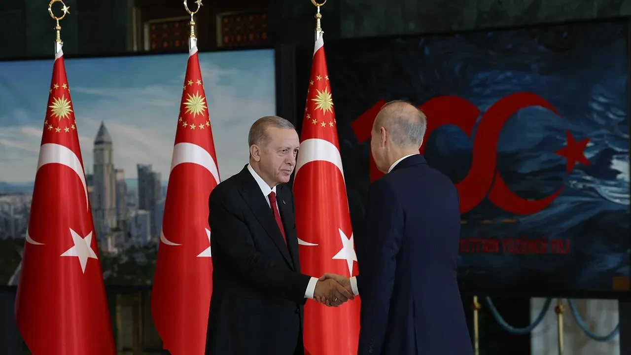 Türkiye Cumhuriyeti 102 yaşında: Bağımsızlık ateşinin coşkusu tüm yurdu sardı