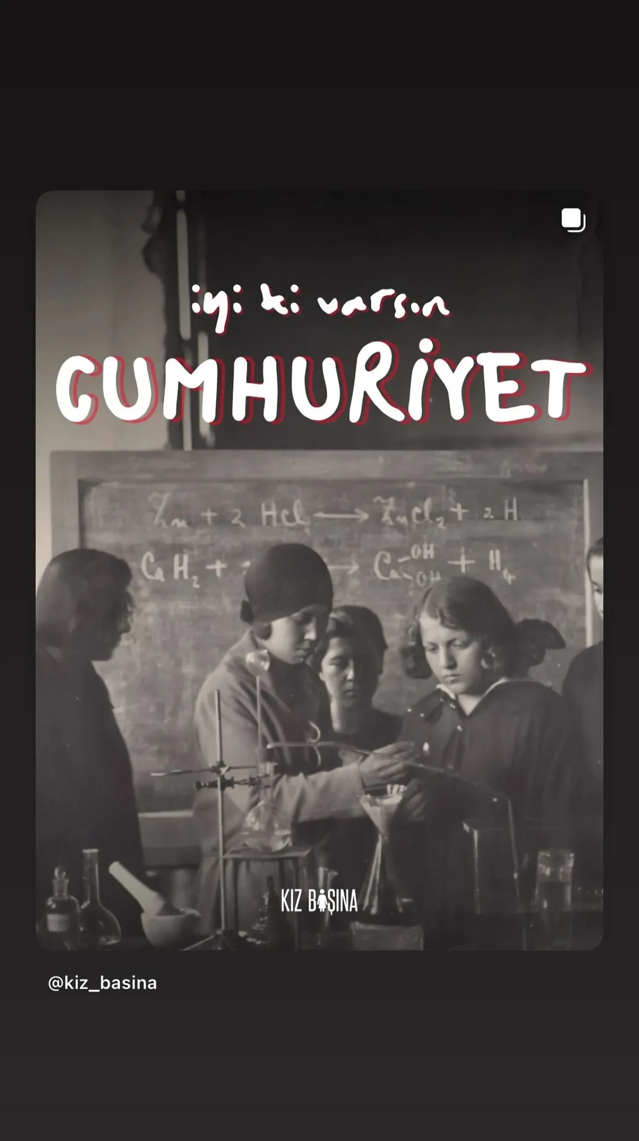 Ünlülerden 29 Ekim Cumhuriyet Bayramı mesajları