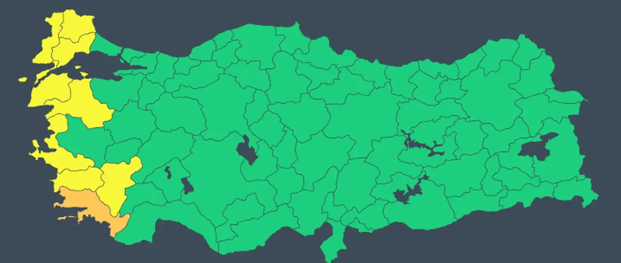 9 ilde sarı ve turuncu kodlu alarm! Meteoroloji saat verip uyardı: Sağanak ve fırtına bastıracak