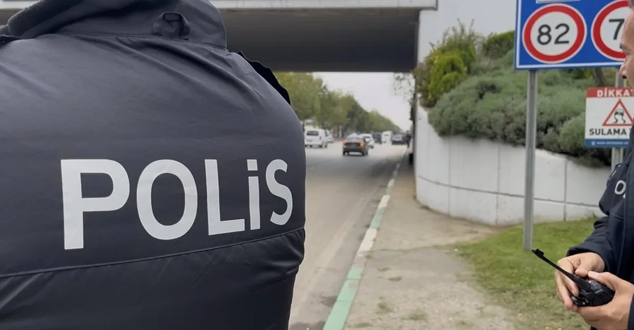 Bursa'da korku dolu anlar! Boş bırakılan valiz ekipleri alarma geçirdi