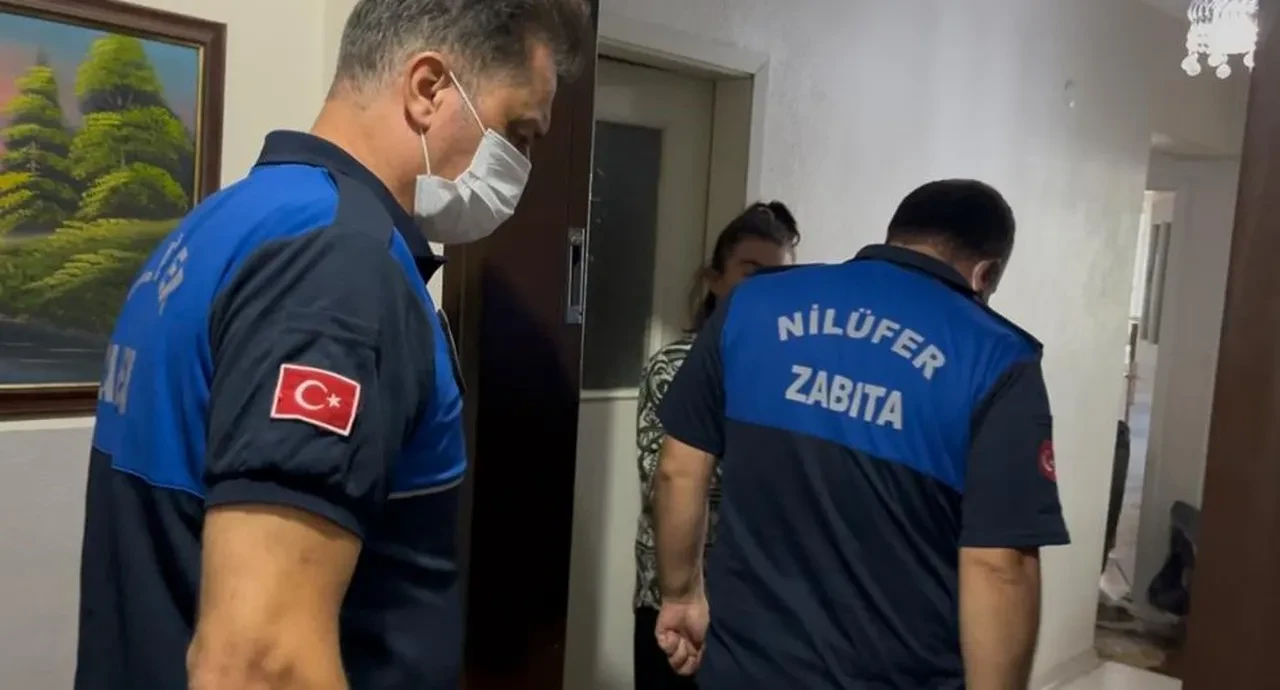 Eve giren ekipler neye uğradığı şaşırdı! Olay yargıya taşındı: Çocukların sağlık durumu incelenecek