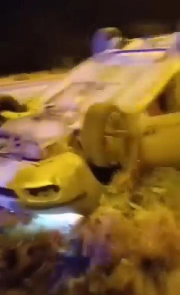 Iğdır-Tuzluca yolunda otomobil refüje çarpıp ters döndü: 1 yaralı