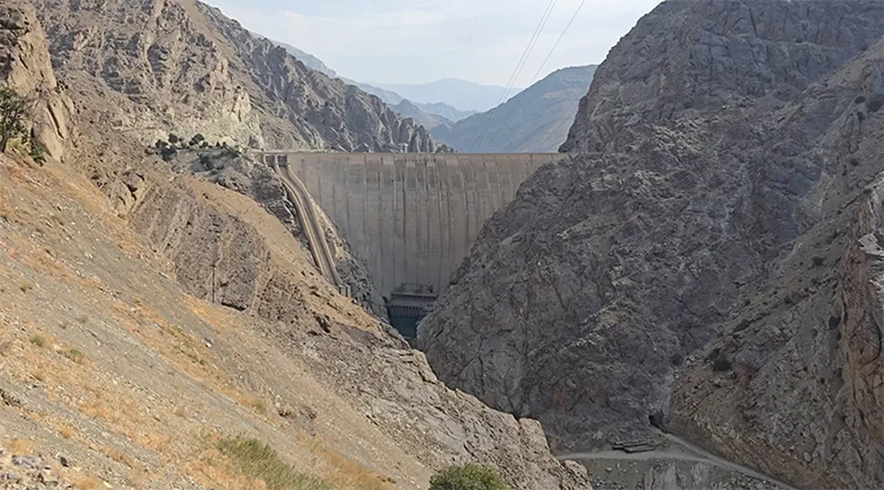 İran'ın başkenti değişebilir! Pezeşkiyan sebebini açıkladı, teklifini sundu