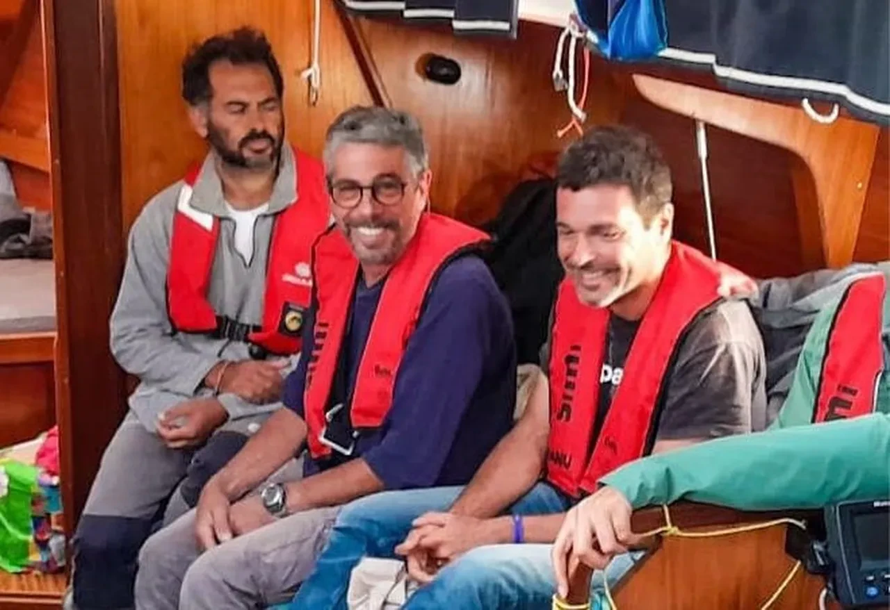 Küresel Sumud Filosu'nun son gemisi Marinette Gazze yolunda İsrail baskınına uğradı