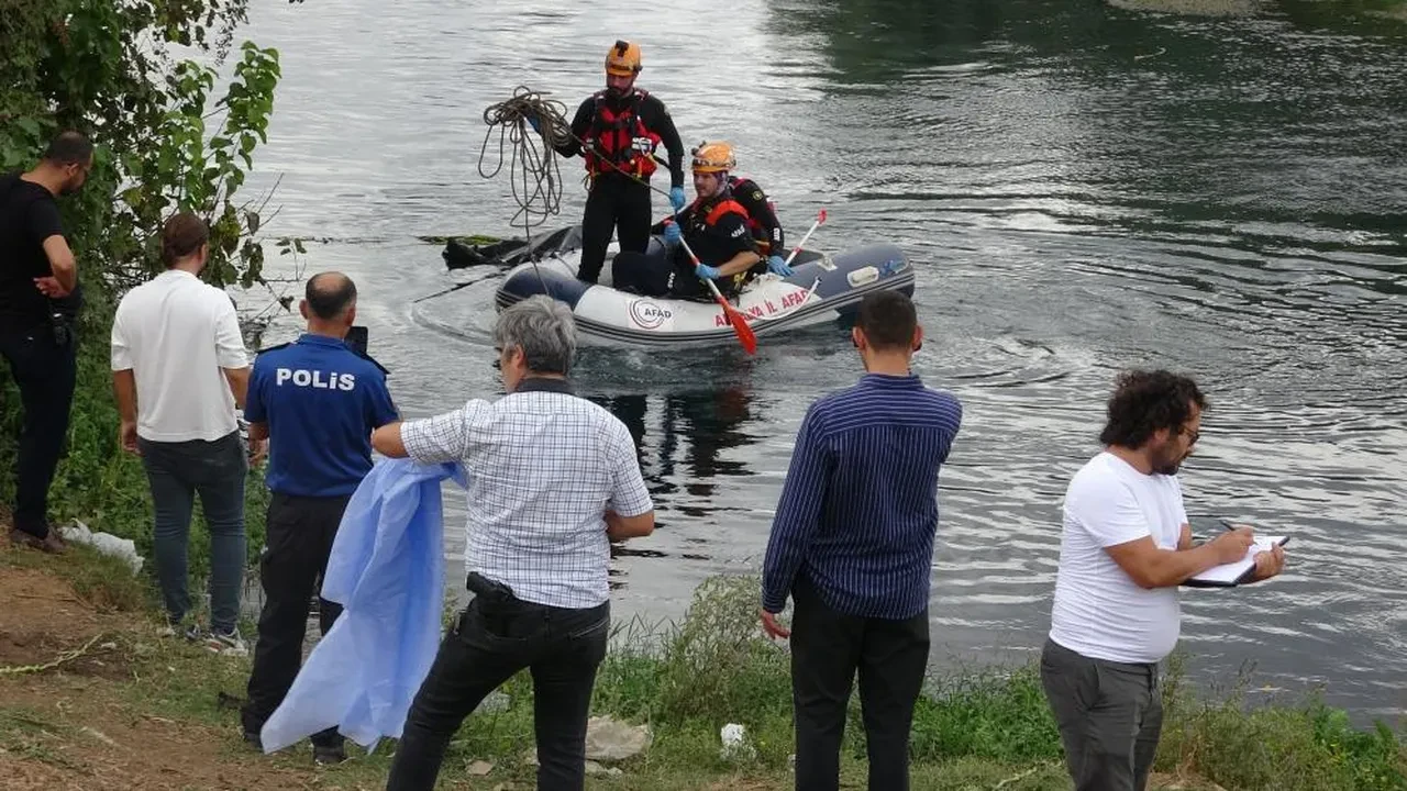 Suda cesetle karşılaşan çift dehşeti yaşadı! Çürümeye başlamış halde bulundu