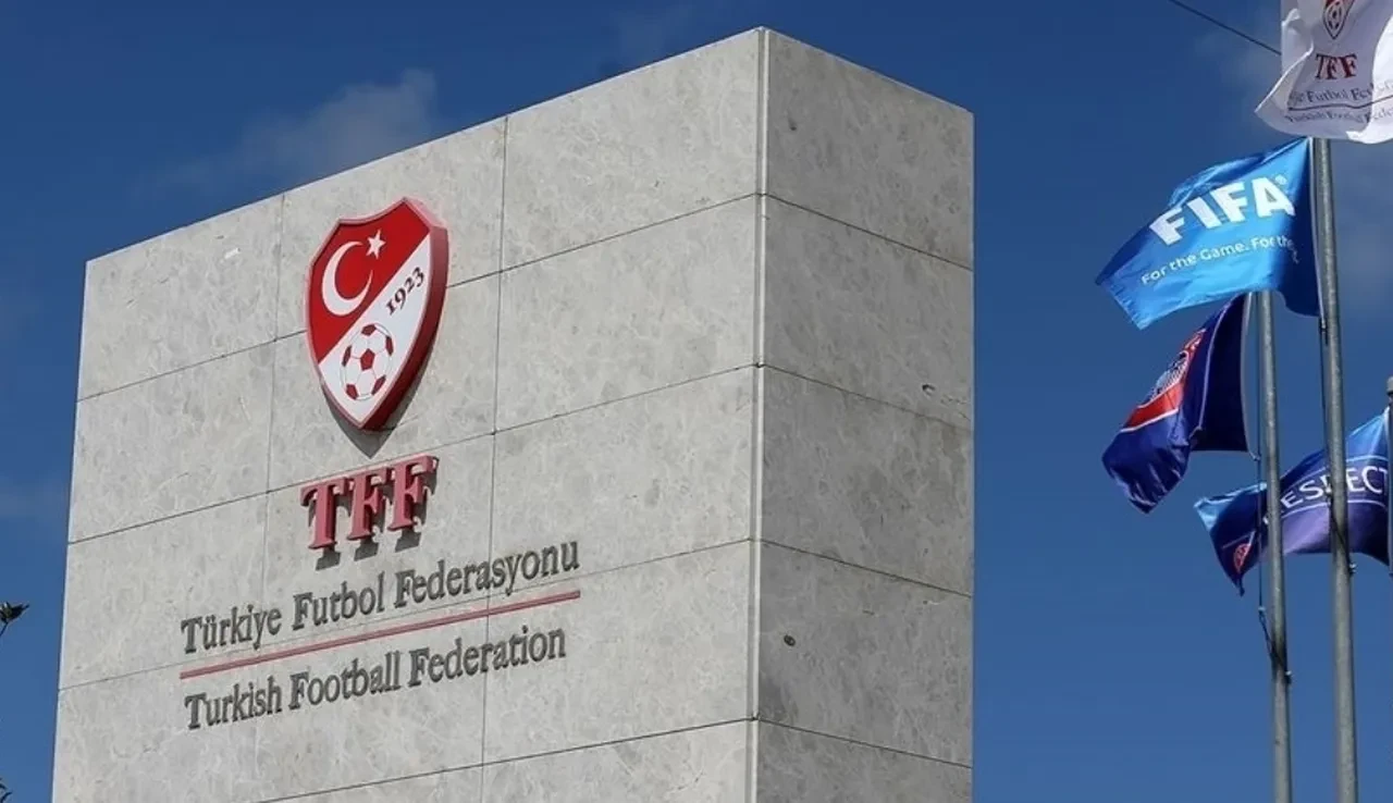 Bahis oynayan hakemler ceza alacak mı? Çok sayıda hakemin kariyeri bitebilir