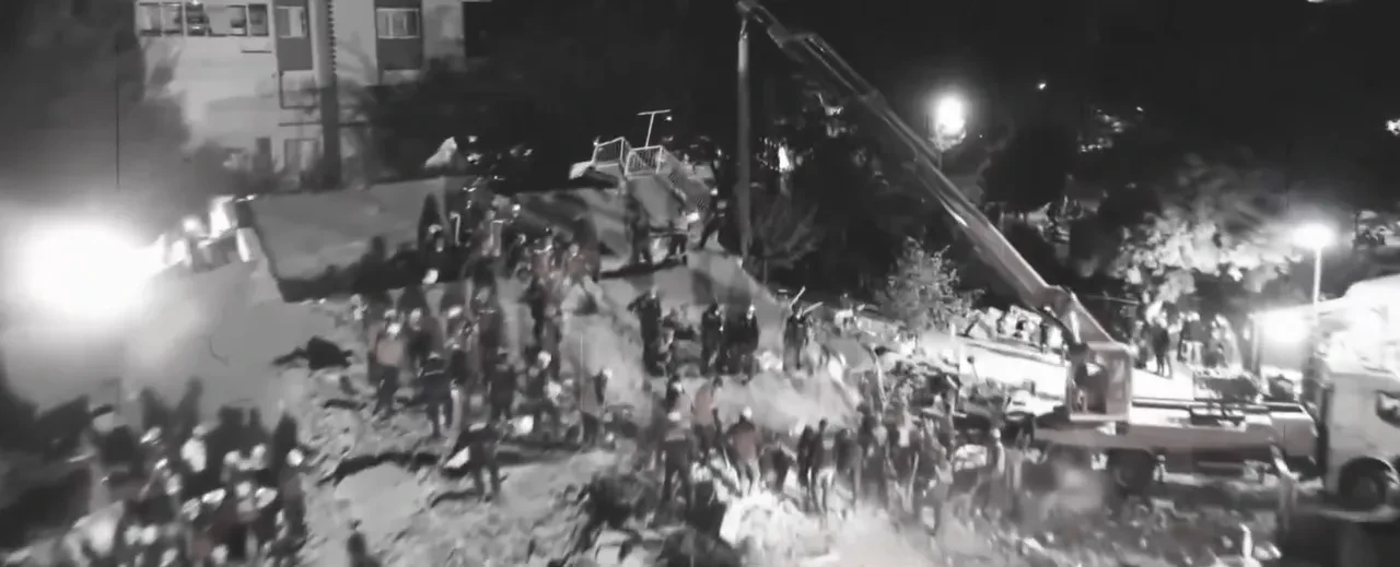 Bakan Kurum'dan İzmir depreminin paylaşımı! 'Hiç unutmadık, sözümüzü tutuk'