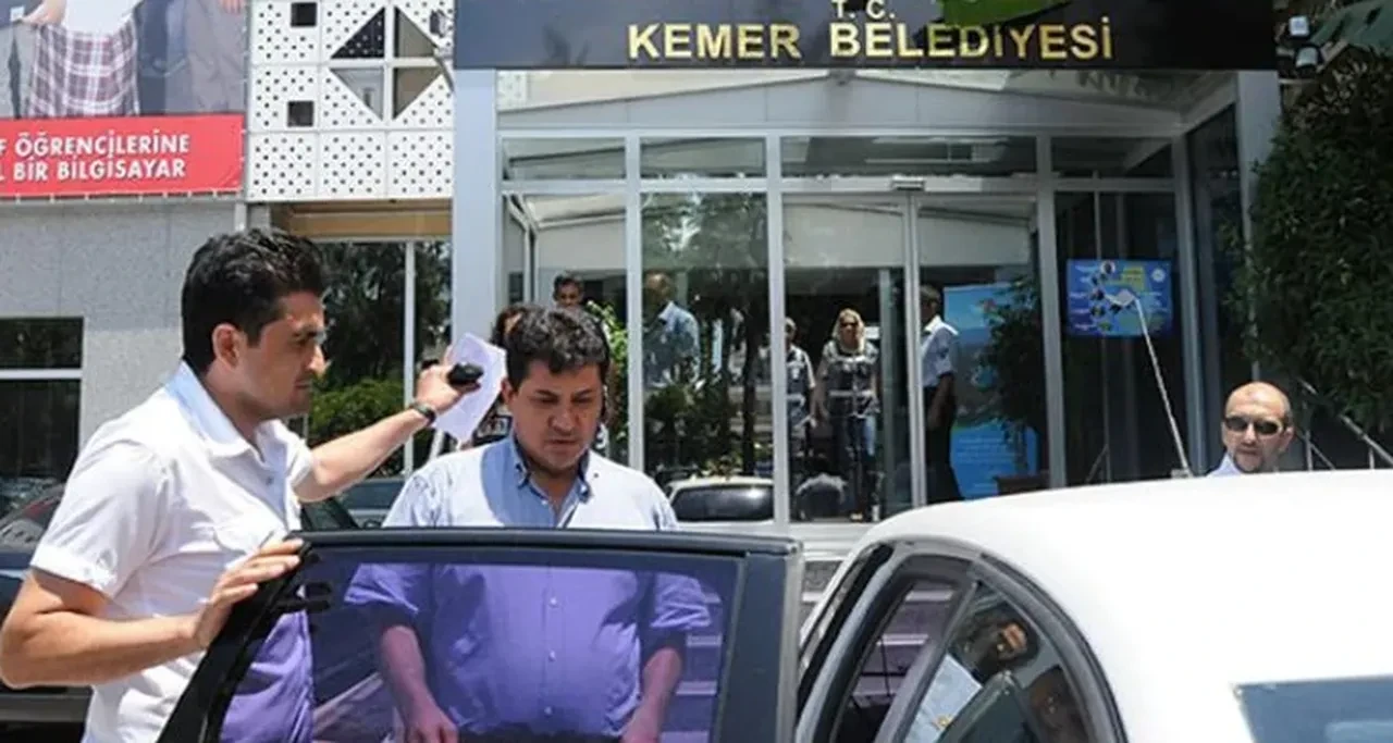Eski Kemer Belediye Başkanı Mustafa Gül tutuklandı!
