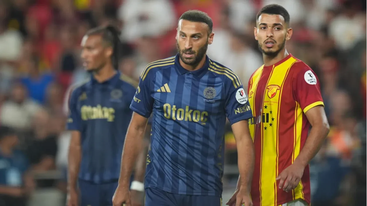Fenerbahçeli Cenk Tosun için transferde yurt dışı kritiği!