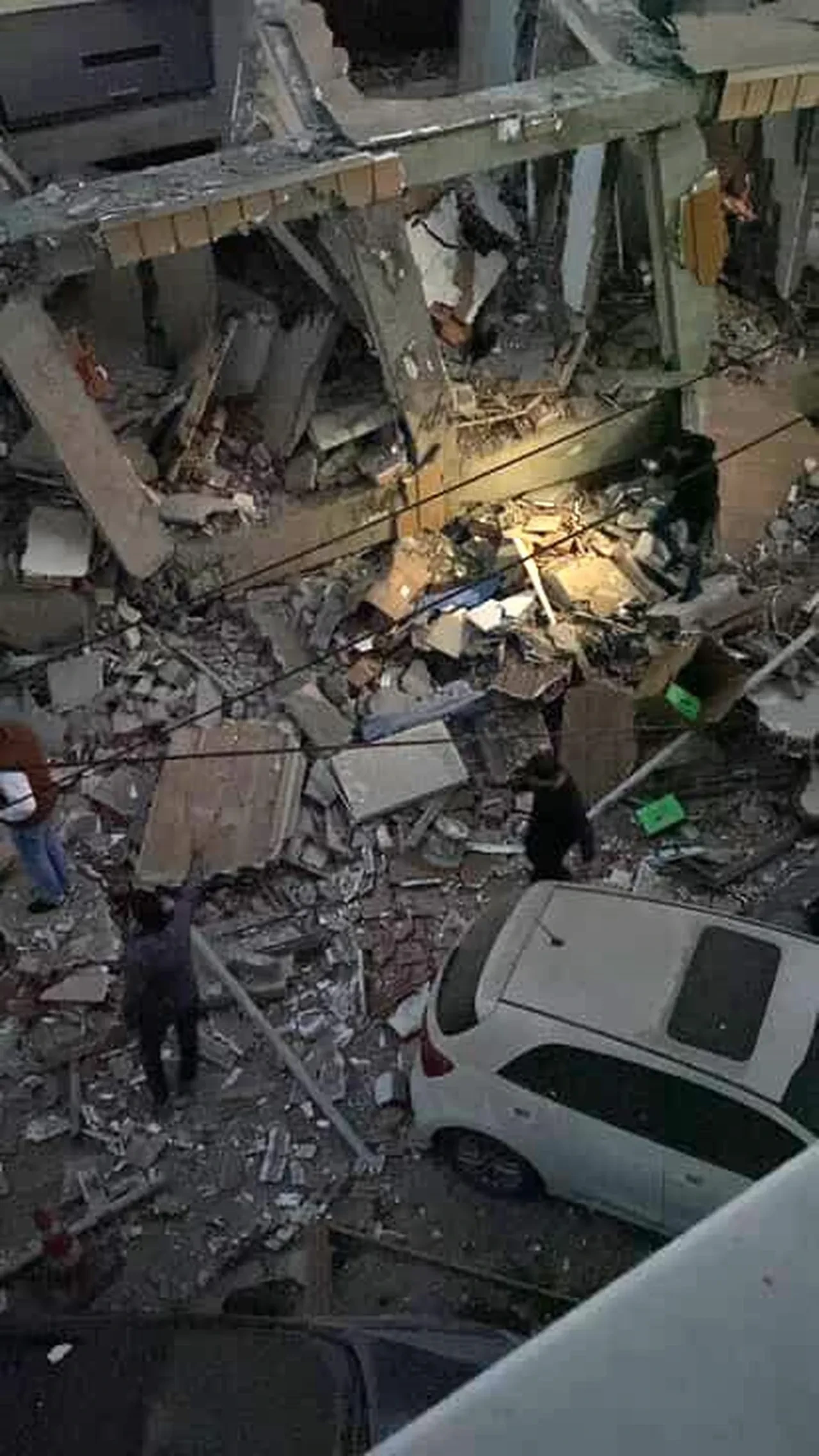 Gebze'de çöken bina hakkında yeni gelişme! Komşuları 4 ay önce CİMER'e şikayet etmiş