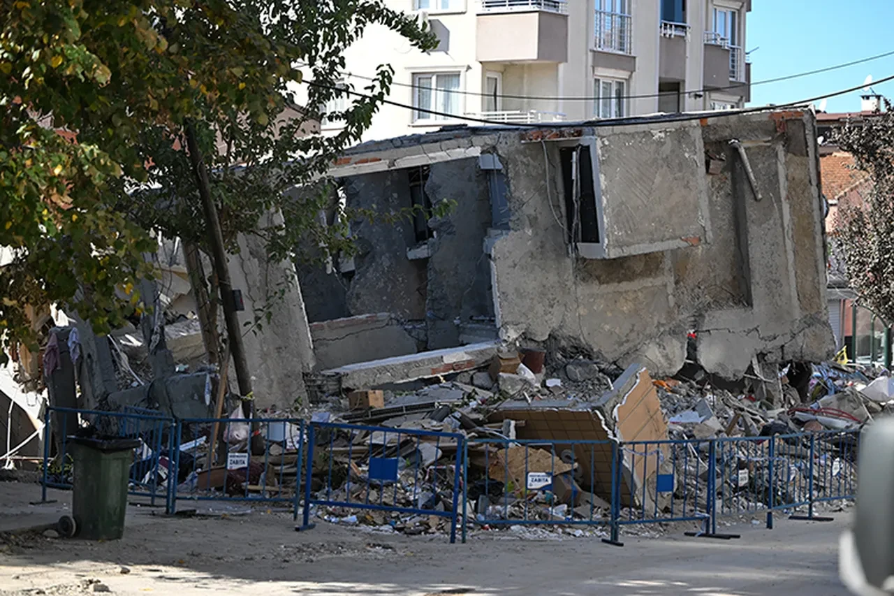 Gebze’de çöken binada son durum son dakika? Enkaz altında kalanlar kurtarıldı mı?