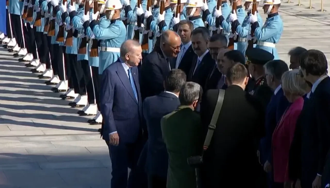 Külliye'de kritik zirve! Almanya Başbakanı Merz Türkiye'de