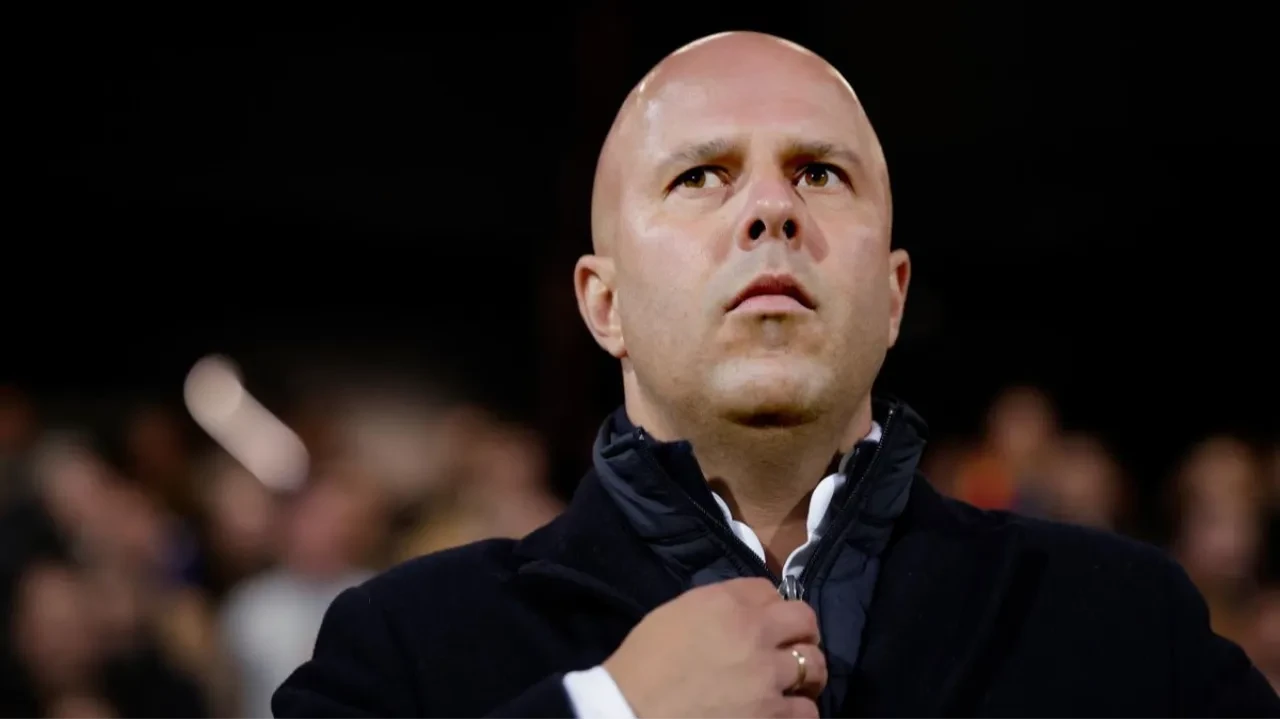 /spor/liverpoolda-arne-slot-karari-yerine-gececek-isim-duyuruldu-3260080