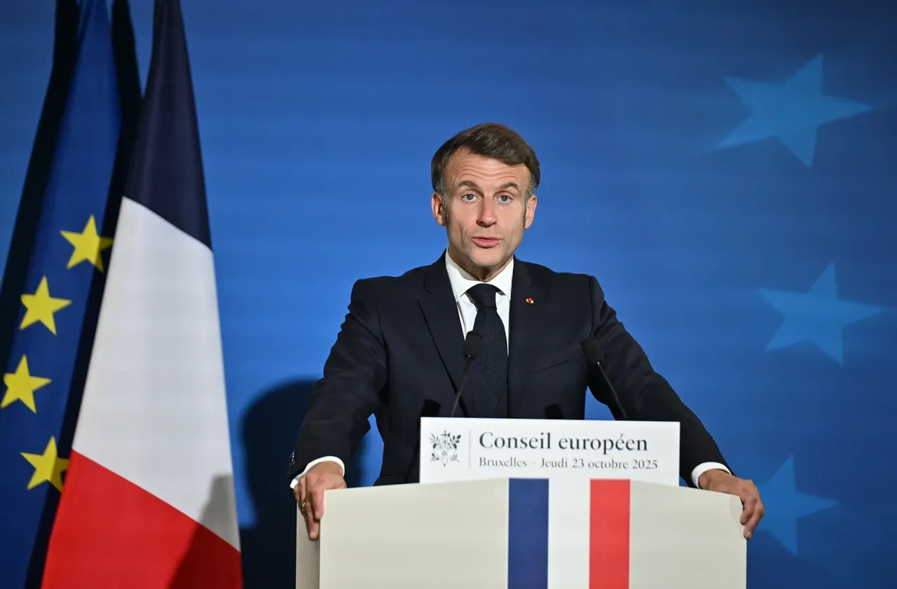 Macron sahte ve bot hesaplara savaş açtı: 'Engelleyemeyen platform yasaklansın'