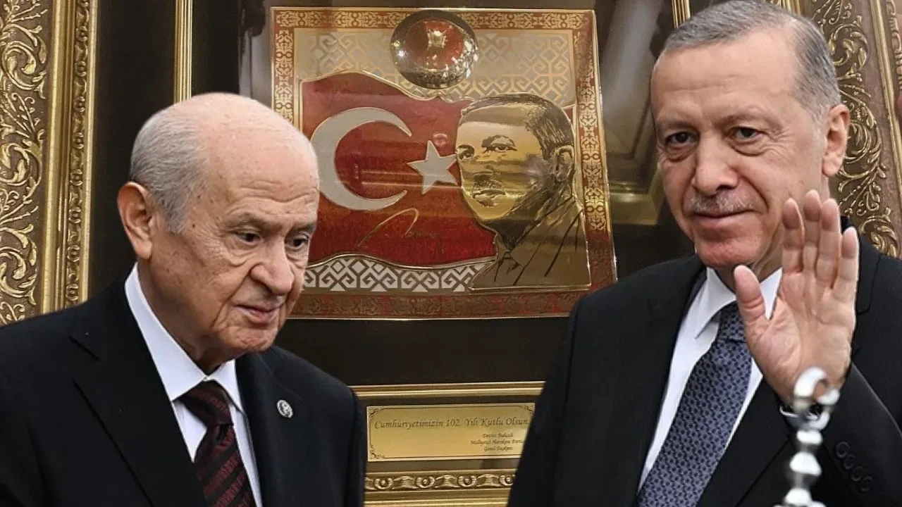 MHP lideri Bahçeli'den Cumhurbaşkanı Erdoğan'a özel hediye
