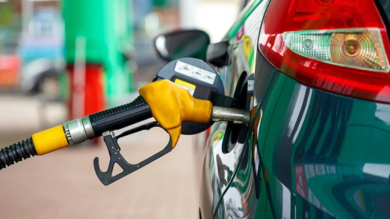 Petrol fiyatları kazançlarını korumayı başardı