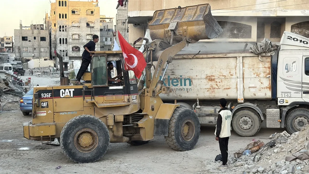 Türkiye Gazze’de İDDEF Sahada; Savaş sonrası kalkınma seferberliği başladı