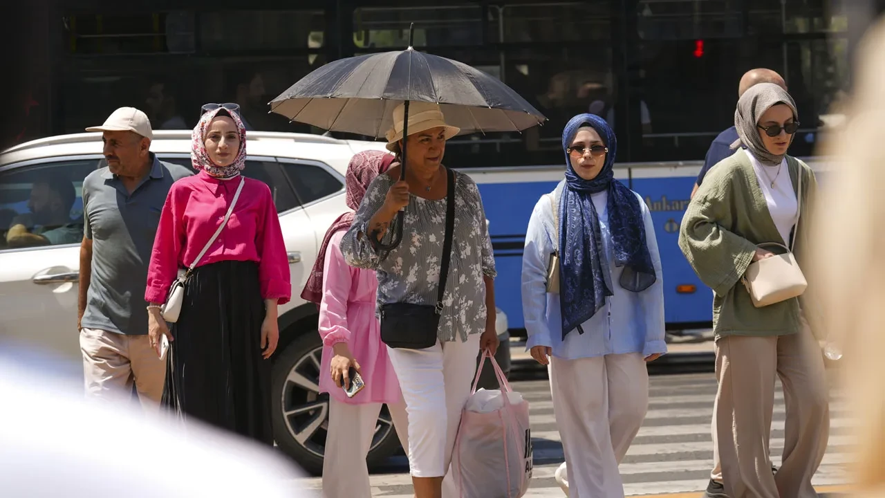 Pastırma sıcakları geliyor! Meteoroloji hava durumunu paylaştı: Günlerce sürecek