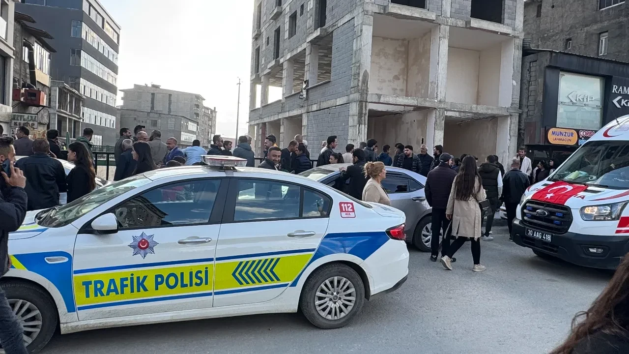 Akli dengesi yerinde olmayan genç intihara kalkıştı, ekipler seferber oldu