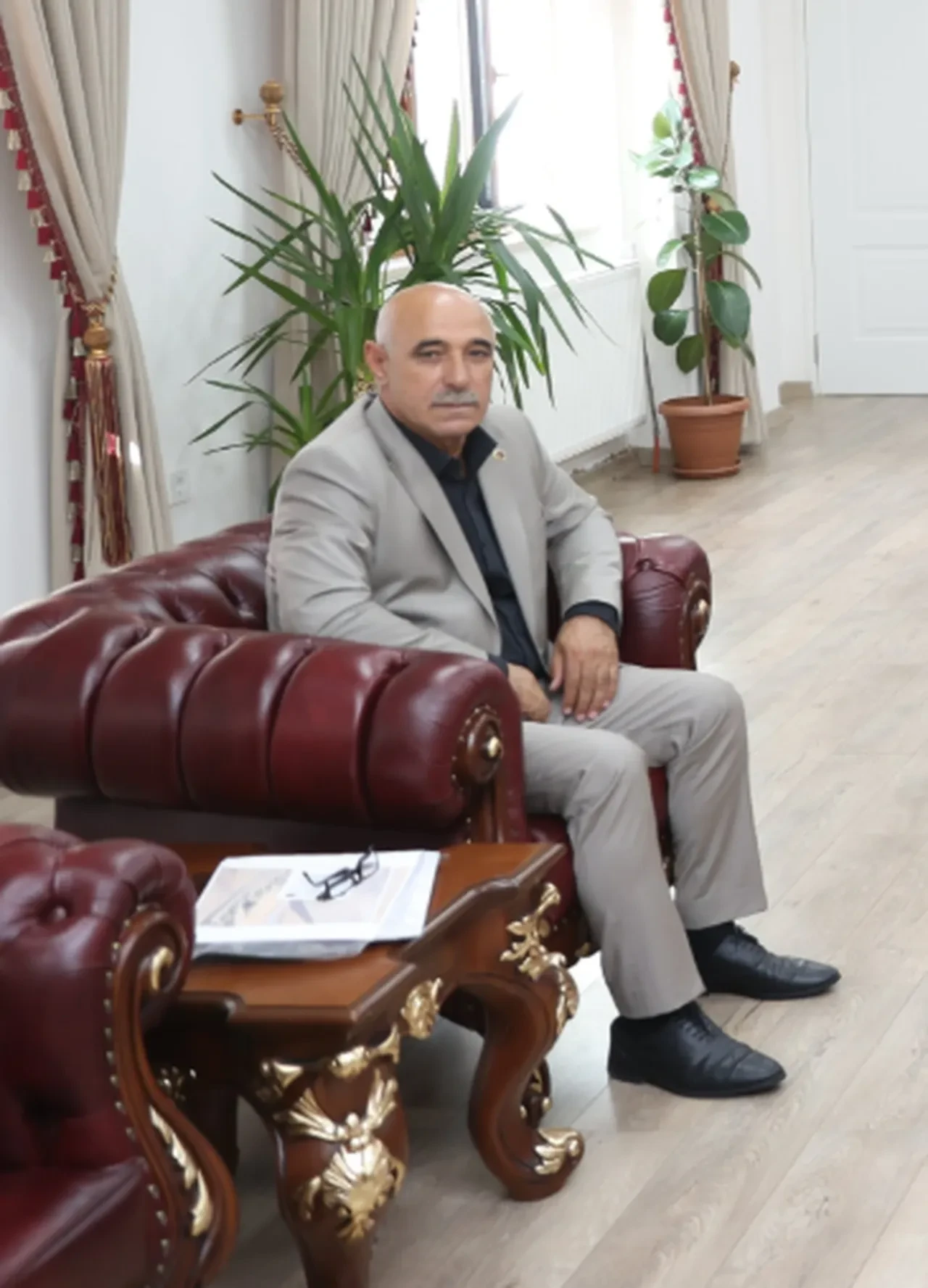 AK Parti'li belediye başkanı trafik kazası geçirdi