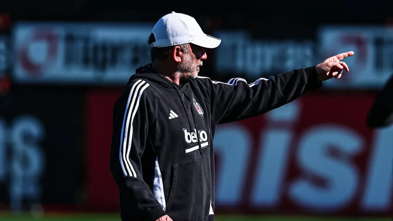 Beşiktaş'ta Sergen Yalçın'ın derbi 11'i ve Rafa Silva kararı!