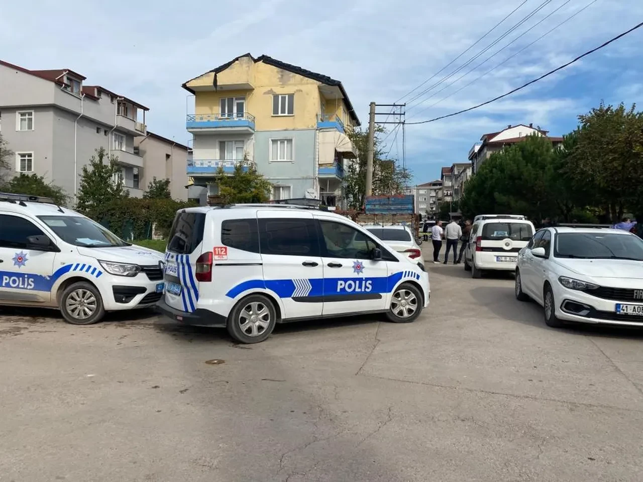 Dehşetin detayları ortaya çıktı! 4 çocuk annesini vahşice katletti sonra intihara kalkıştı