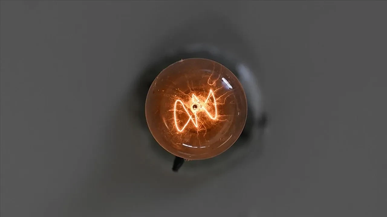 Elektrikte yeni dönem! Faturanız bu limiti aşıyorsa artık devlet desteği olmayacak