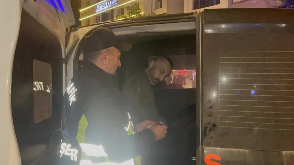 Eskişehir'de polisin "dur" ihtarına uymayan araçtan uyuşturucu madde çıktı