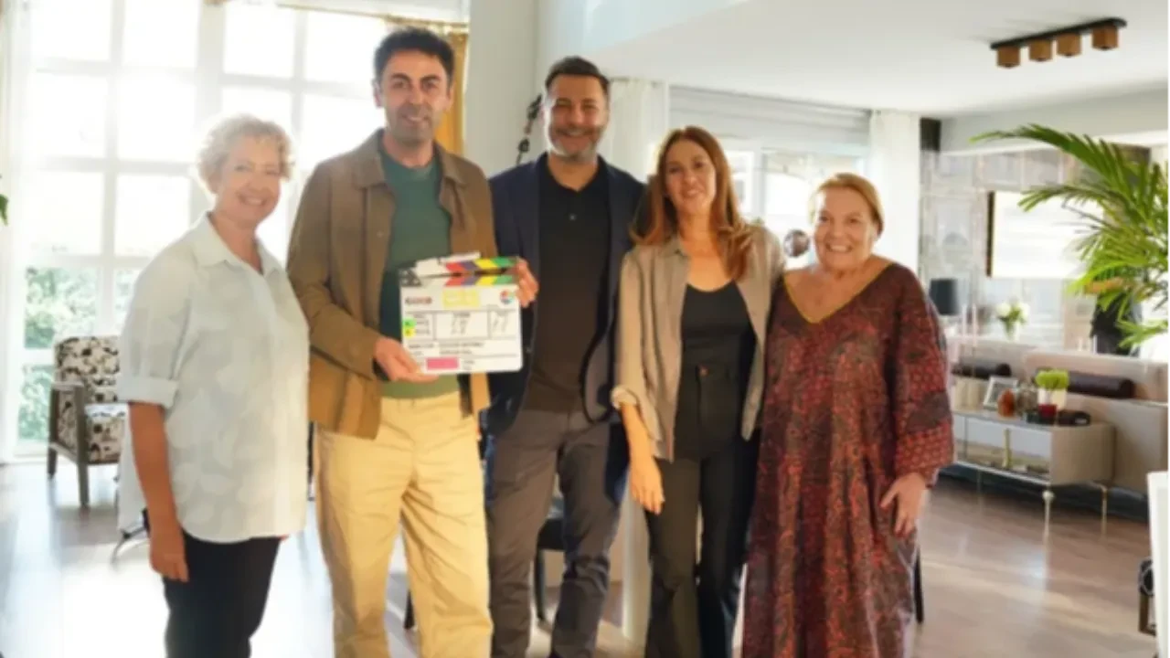 Kızılcık Şerbeti'nde yaprak dökümü! 4 başrol oyuncu ayrılıyor