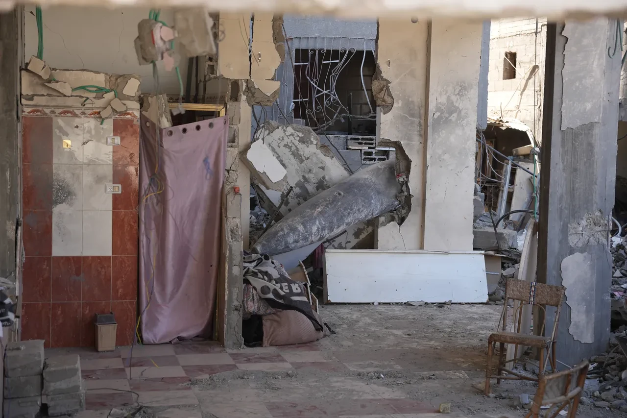 Ölümle beraber yaşamak: Filistinli aile her an 'patlamaya hazır' bombayla aynı evde