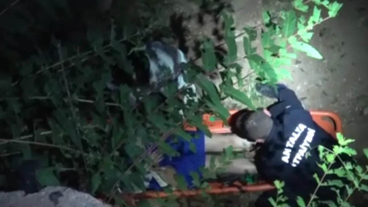 Rus turist Antalya'da ölümden döndü! 