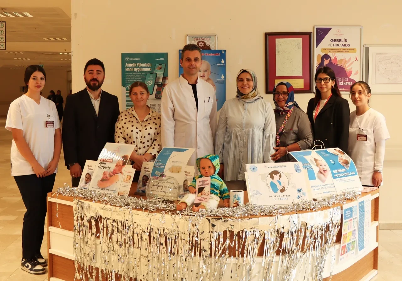 Beyşehir’de bebek dostu hastanede anne sütünün önemi anlatıldı