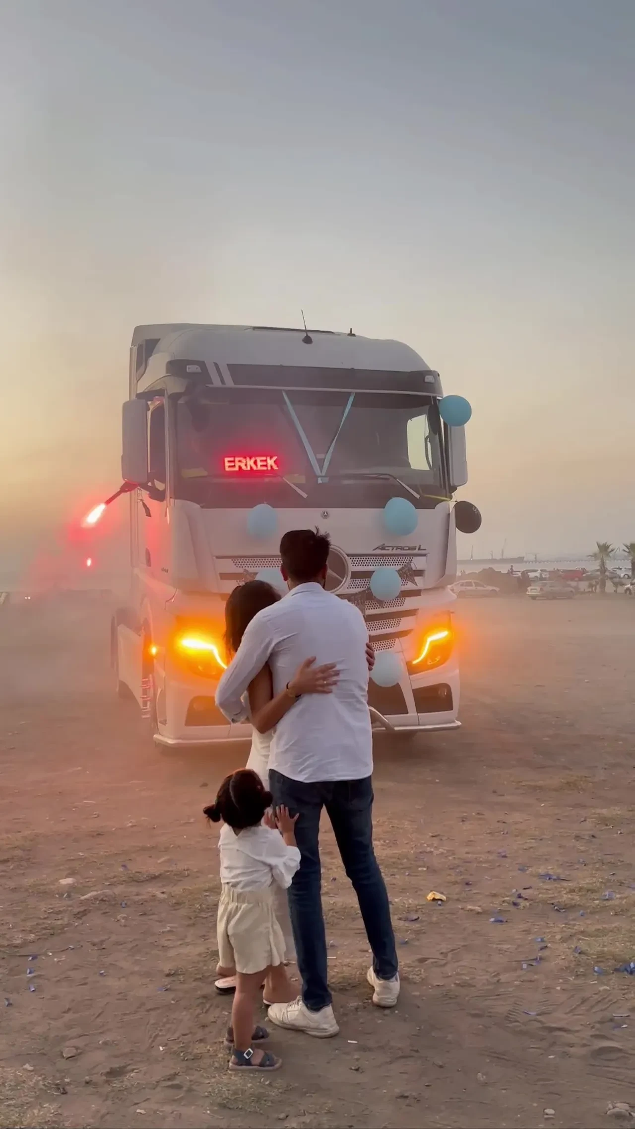 Böylesi ilk kez görüldü! Cinsiyet öğrenme partisinde yeni moda