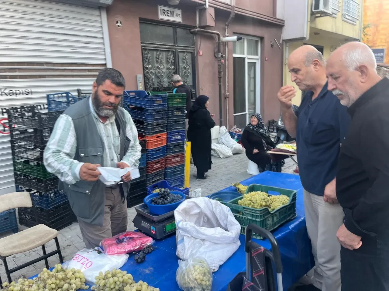 Bu eşsiz lezzetler iz bırakıyor! Pazarda satışa çıktı: Kilosu 60 TL