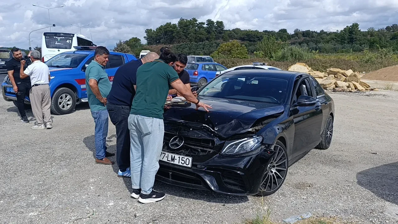 Antalya'da zincirleme kaza! 12 araç birbirine girdi