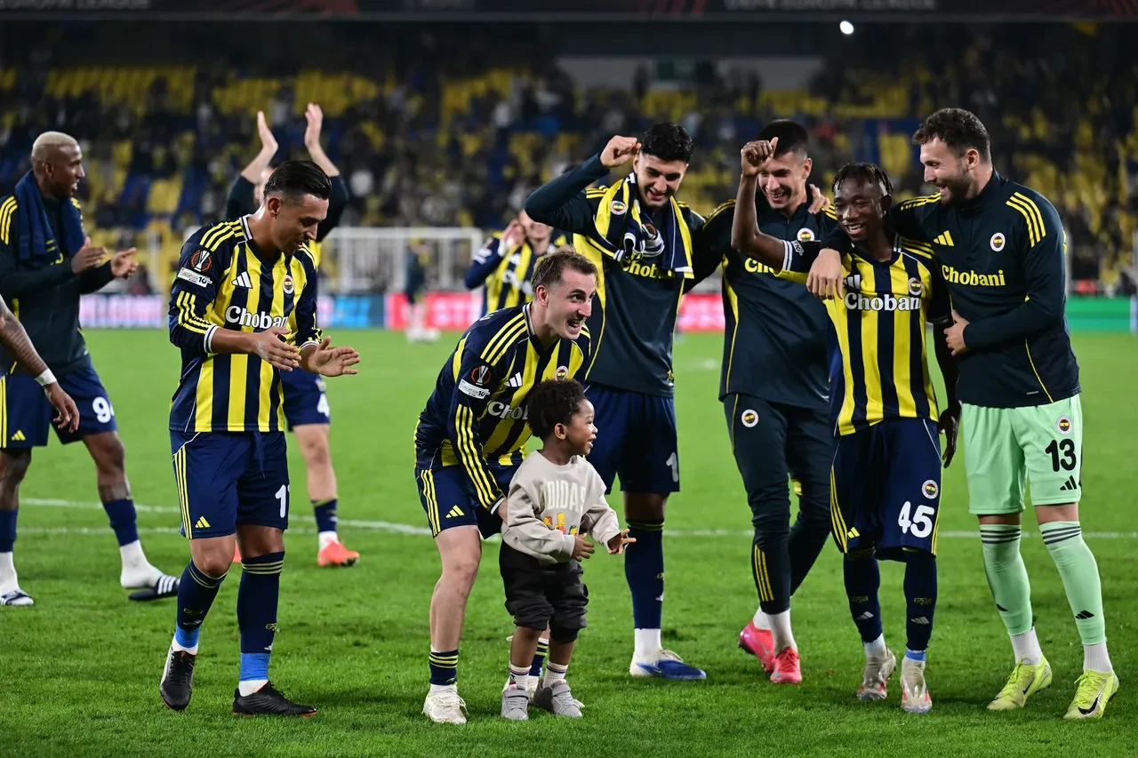 Fenerbahçe'de köklü değişim! Tedesco döneminde Jose Mourinho'nun istatistikleri alt üst oldu