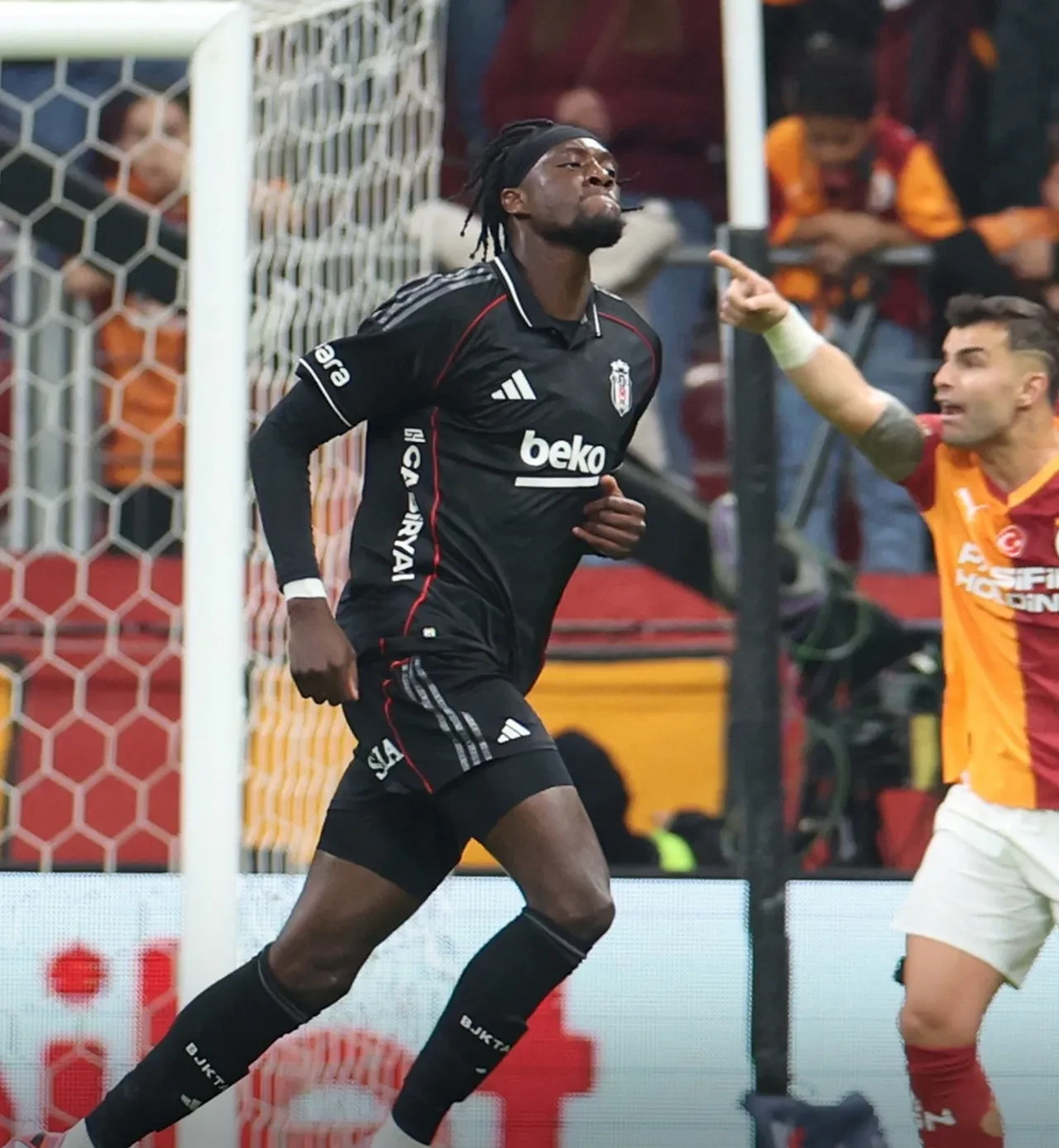 Galatasaray ve Beşiktaş istediğini alamadı: Derbide beraberlik yaşandı!