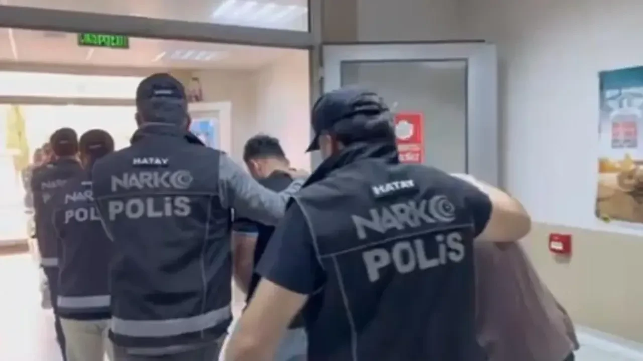 Hatay’da uyuşturucu tacirlerine darbe: 13 kişi tutuklandı